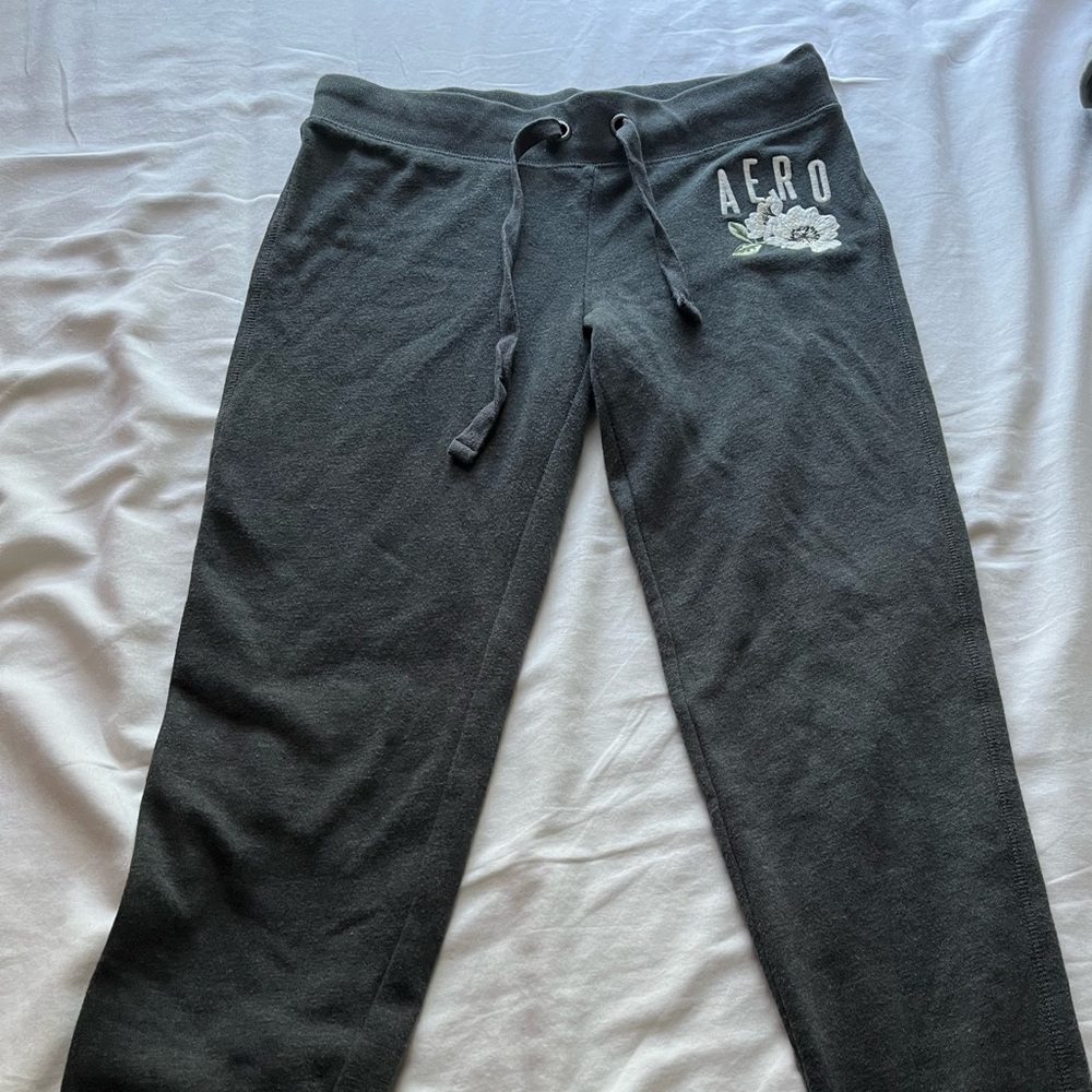 Fitted jogger pants